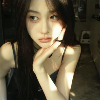 汪洋中的一条船1978